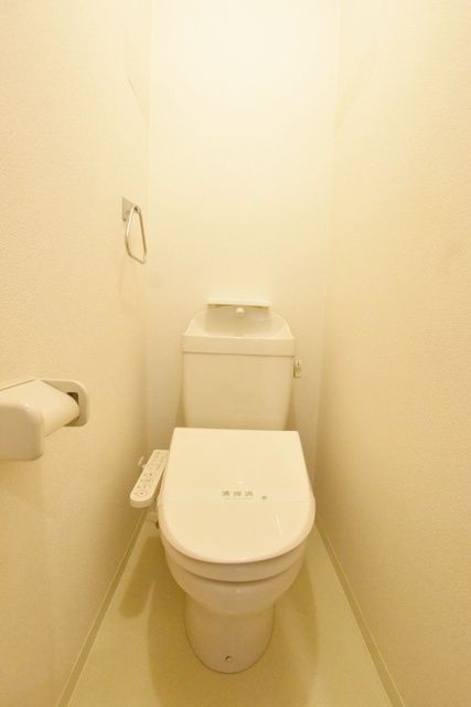 トイレ　★★温水洗浄暖房便座★★