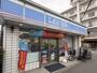 コンビニ　ローソン 西横浜駅前店（コンビニ）まで81m