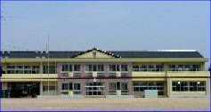 小学校　城南小（小学校）まで300m