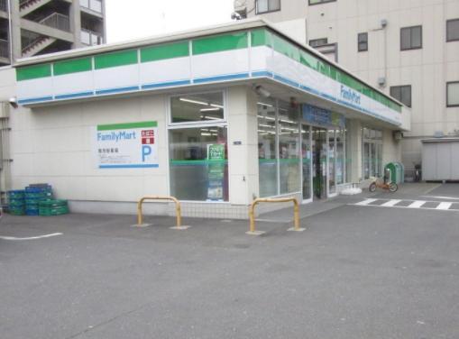 コンビニ　ファミリーマート亀戸六丁目店（コンビニ）まで94m