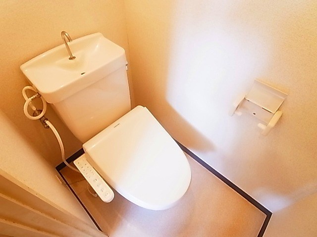 トイレ　同一物件参考写真