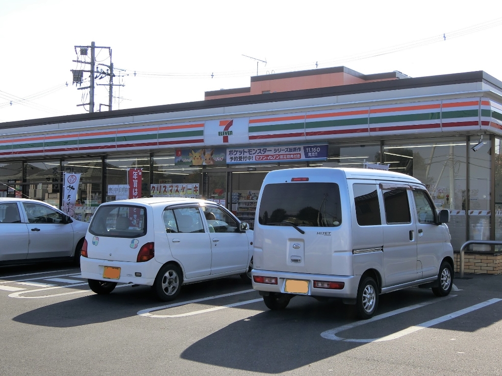 コンビニ　セブンイレブン 小山犬塚6丁目店（コンビニ）まで432m