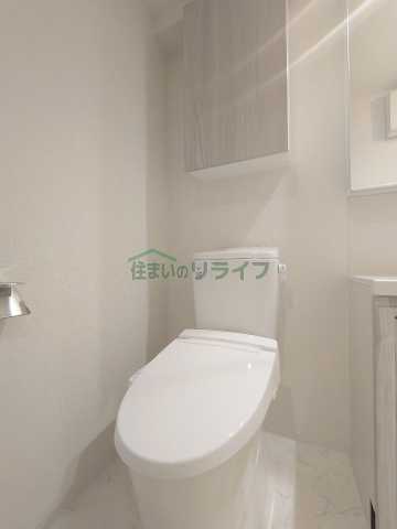 トイレ　別部屋引用