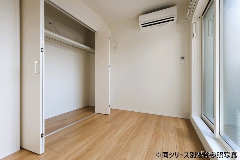 収納　同型タイプの為、現状を優先致します。