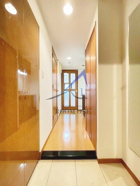 玄関　玄関です。