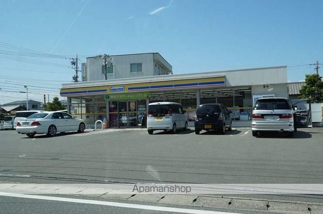 コンビニ　ミニストップ（コンビニ）まで2404m