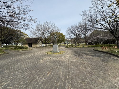 公園　二子山公園（公園）まで392m