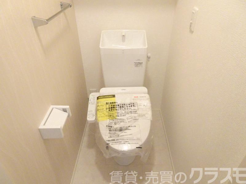 トイレ　ウォシュレット＆ウォームレット