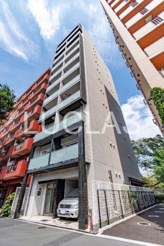 建物外観　『想いの先を照らし出す。』信頼が必要だからこそ、弊社へお任せ