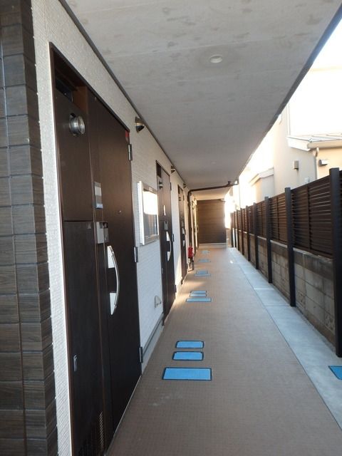 エントランス　★広々玄関まわり★