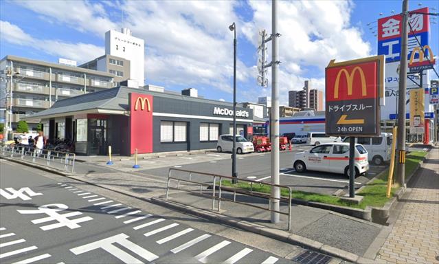 飲食店　マクドナルド　　　古市店（飲食店）まで1271m