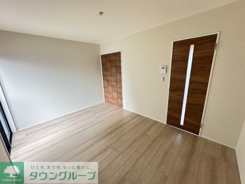 居室・リビング　お問合せはタウンハウジングまで！※現地待合わせ相談可能