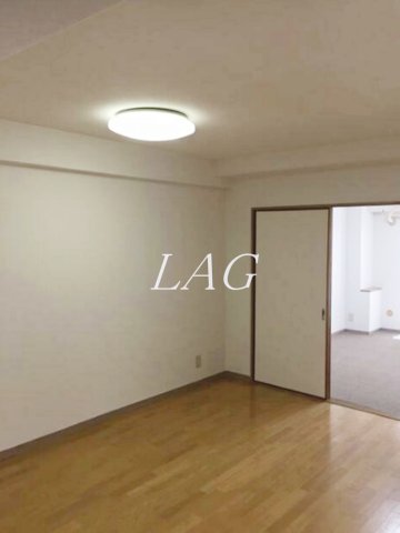 居室・リビング　洋室のお部屋です。