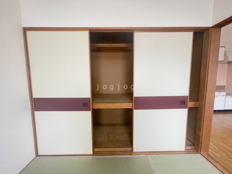 収納　収納が大きく、たくさんものが入ります。