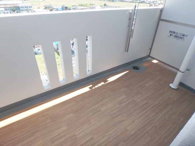 バルコニー　南向きで日当たり良好☆（イメージ）