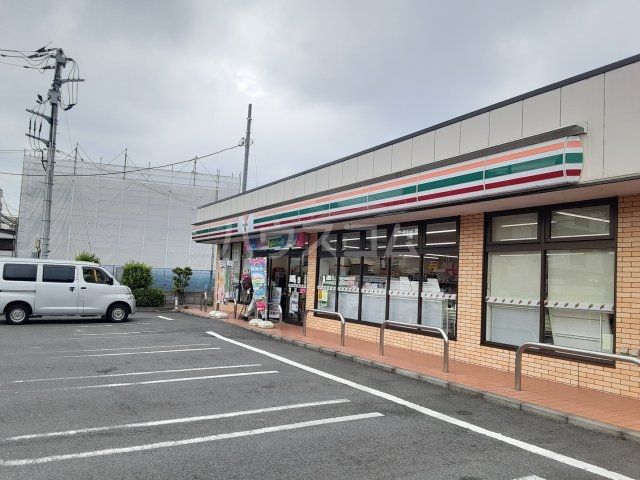 コンビニ　セブン-イレブン 練馬早宮３丁目店（コンビニ）まで464m