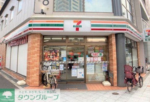 コンビニ　セブンイレブン大阪大淀南1丁目店（コンビニ）まで160m