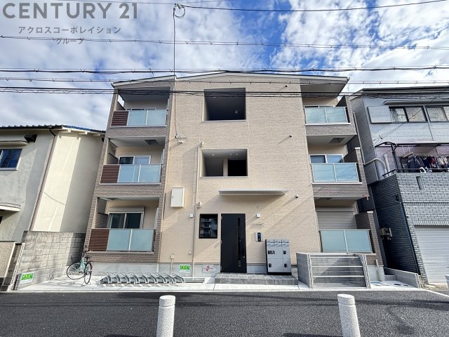 建物外観　居住者専用のごみ置き場があります♪