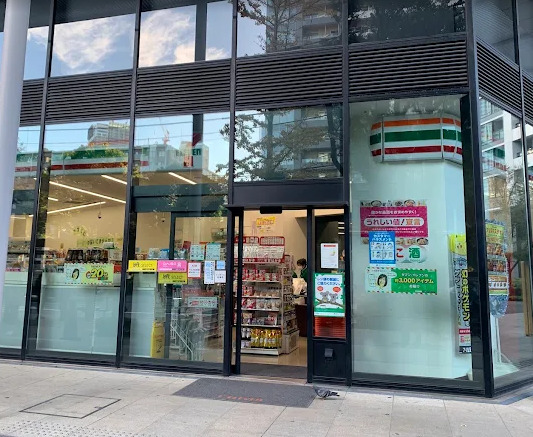 コンビニ　セブンイレブン 勝どき5丁目店（コンビニ）まで816m