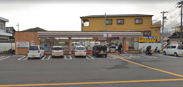コンビニ　セブンイレブン和泉和気町店（コンビニ）まで462m