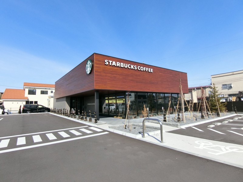 飲食店　スターバックスコーヒー函館五稜郭駅前店（飲食店）まで816m