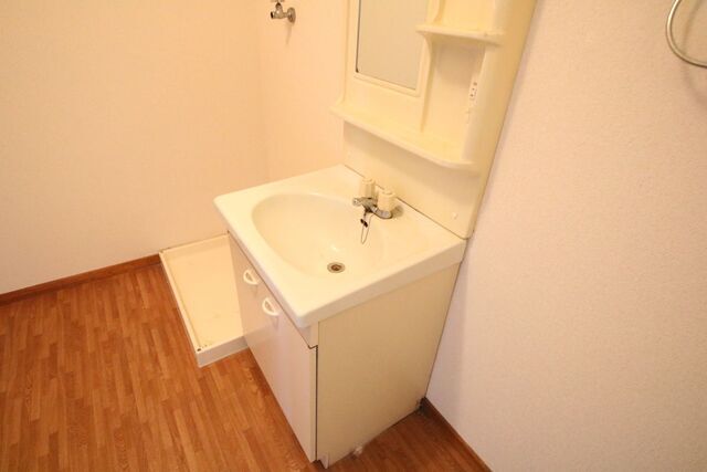 洗面設備　※別室の参考写真の為、現況優先です。