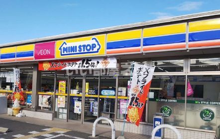 コンビニ　ミニストップ堺津久野店（コンビニ）まで553m