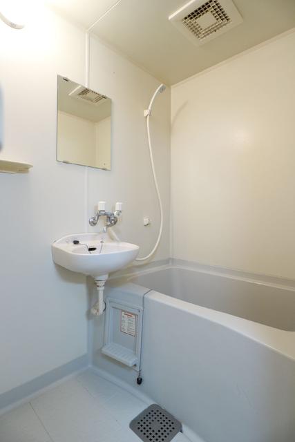 バス・シャワールーム　バス　※同物件・同仕様画像