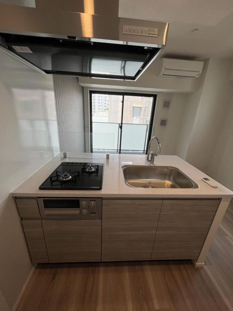キッチン　写真は同タイプ住居です。