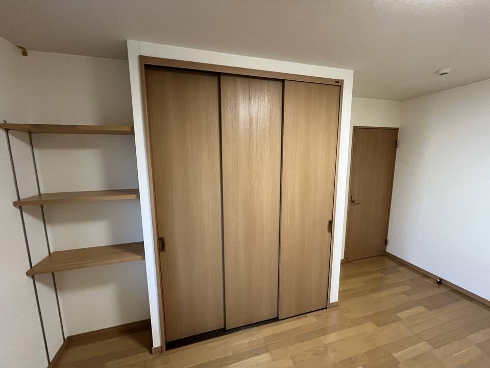 収納　クローゼット