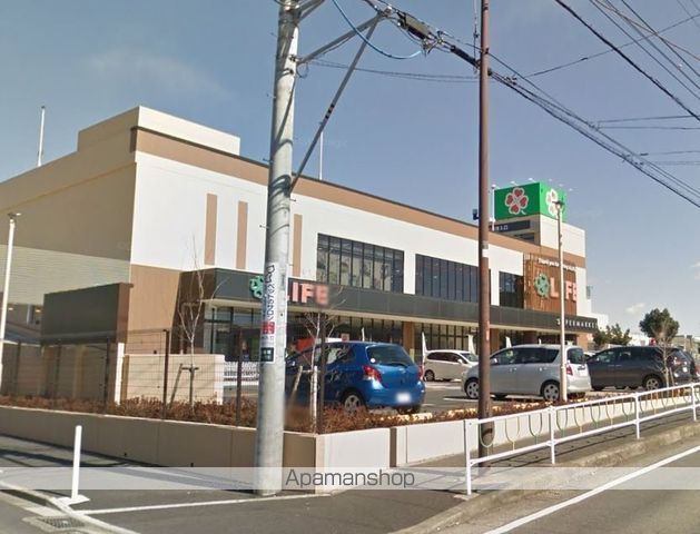 スーパー　ライフ上鶴間店（スーパー）まで588m