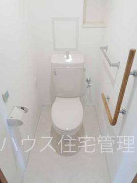 トイレ　トイレ