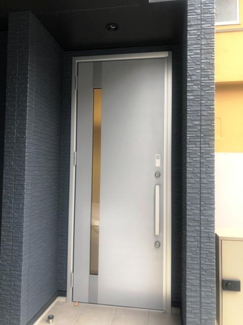 エントランス　建物の内部です
