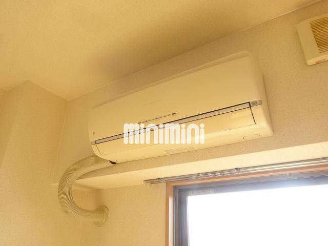その他設備　エアコンついています。
