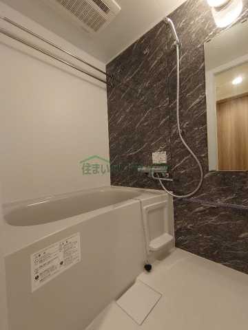 バス・シャワールーム　別部屋参考写真