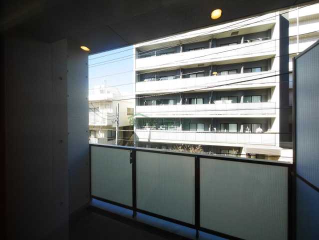 眺望　プライムメゾン早稲田通り