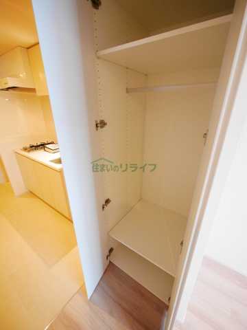 収納　プライムメゾン早稲田通り