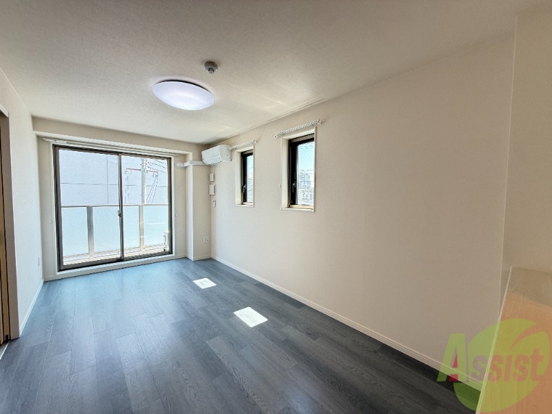 レアグランツ東難波 Iの居間写真