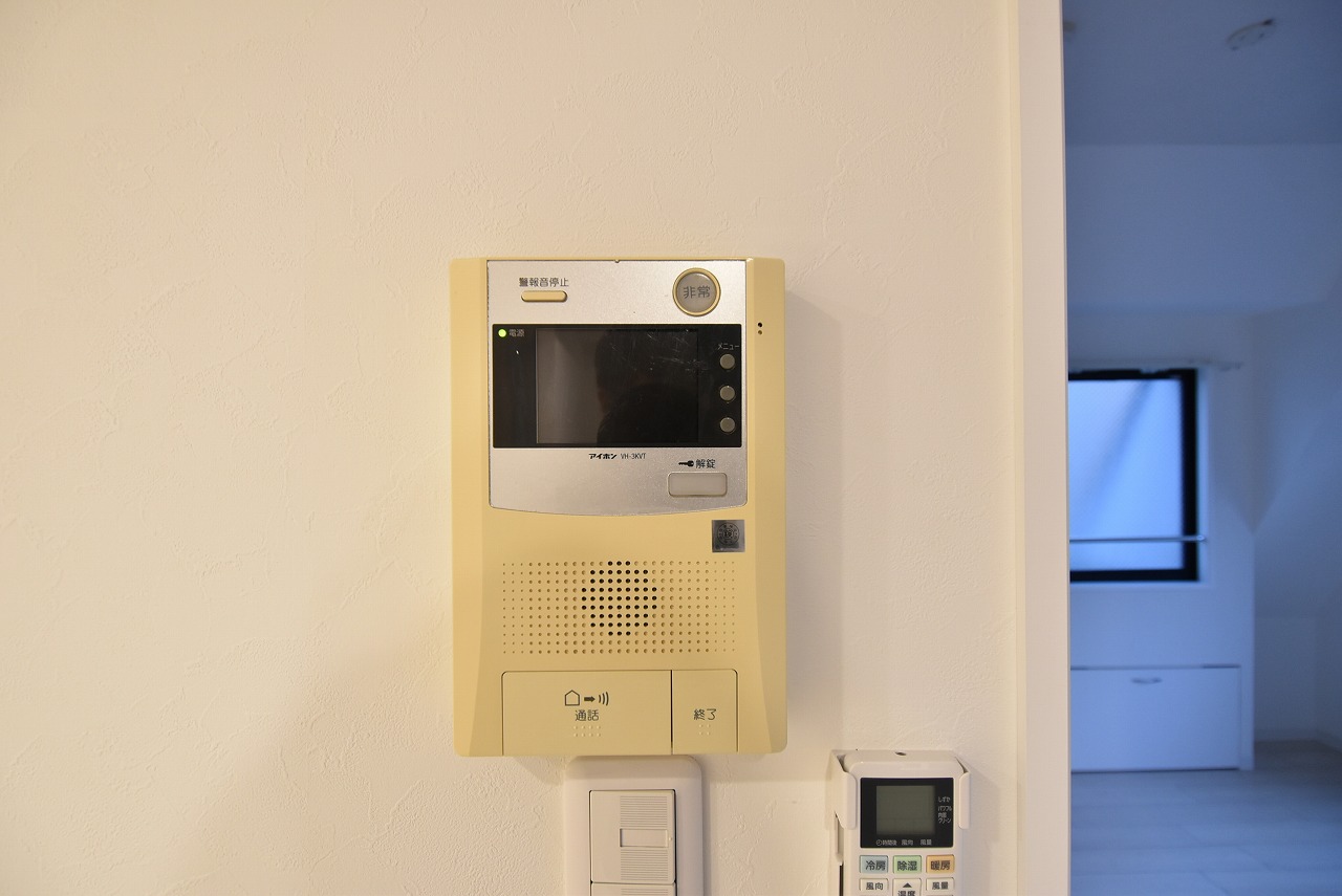 セキュリティ　モニタ付きオートロックです
