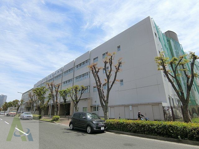 中学校　神戸市立長田中学校（中学校）まで1184m