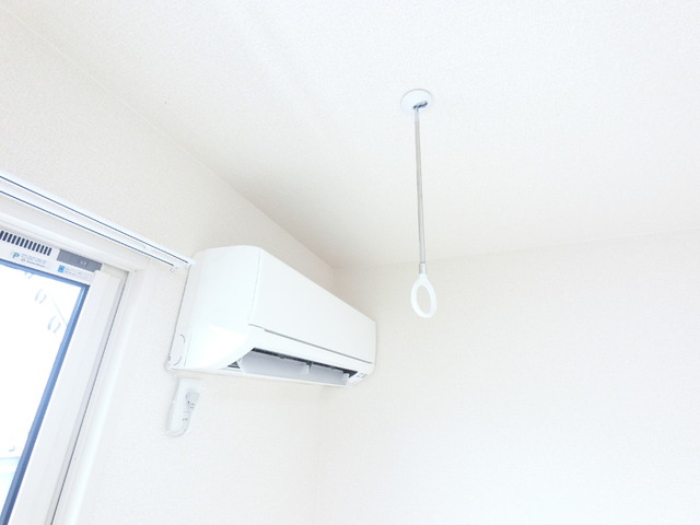 その他　室内物干し付きで雨の日の洗濯もラクラク！