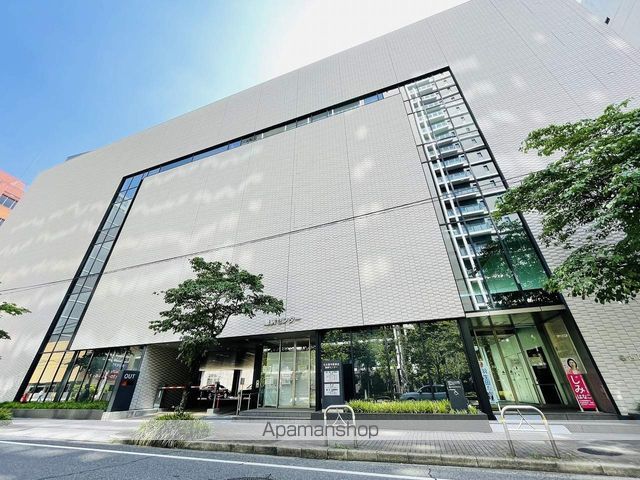 病院　名古屋市医師会急病センター（病院）まで689m