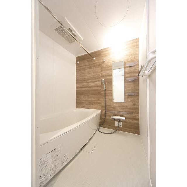 バス・シャワールーム　※写真は同タイプ住戸です。