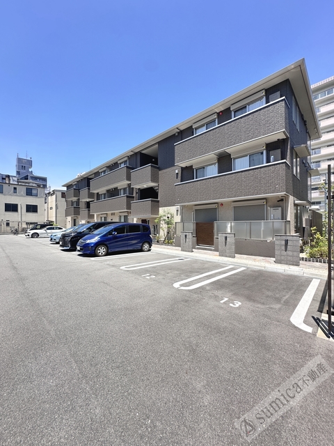 駐車場　ゆったりひろびろ駐車場♪