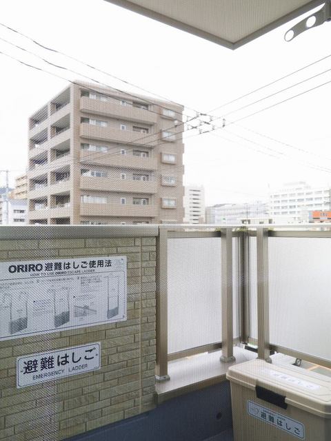バルコニー