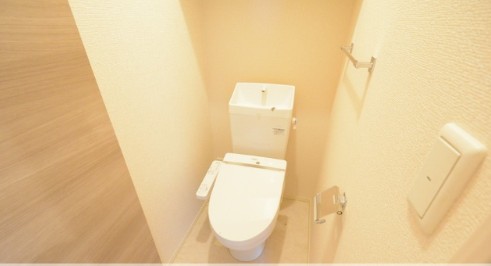 トイレ　写真は類似です。