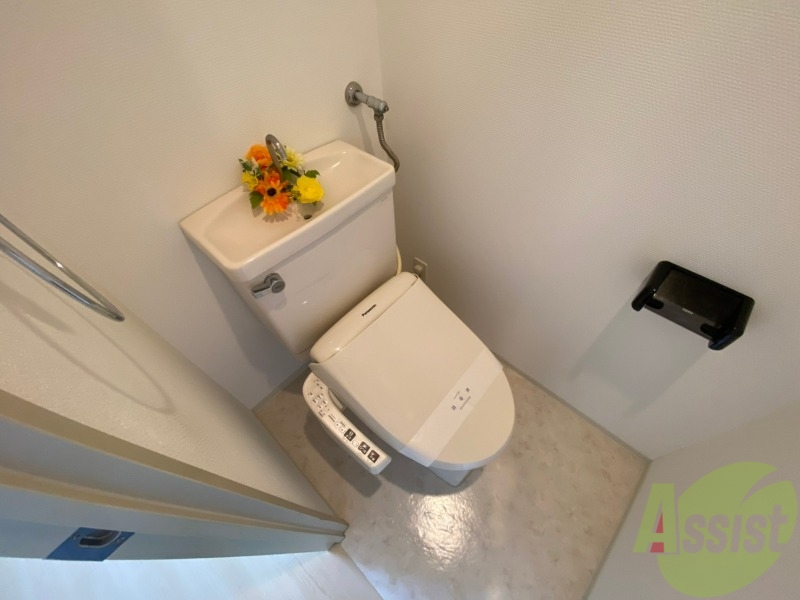トイレ　トイレです。ウォシュレット付を探している方、おすすめです。
