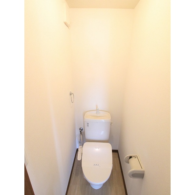 NIRVANAのトイレ写真