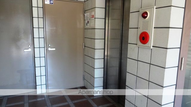 阪神本線 西宮駅 徒歩12分 7階建 築30年の外観写真