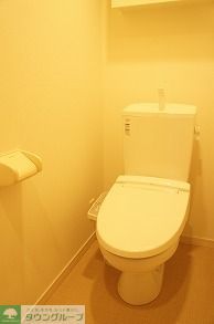 京成松戸線 薬園台駅 徒歩10分 2階建 築13年のトイレ写真